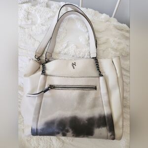 SIMPLY VERA OMBRE LIGHT CREAM SHOULDER BAG.  GREAT DESIGN